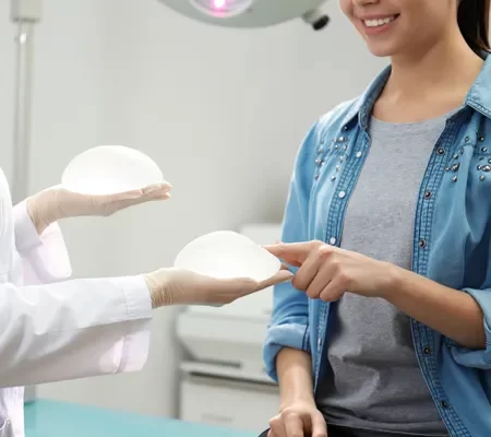 Substituição de prótese mamária
